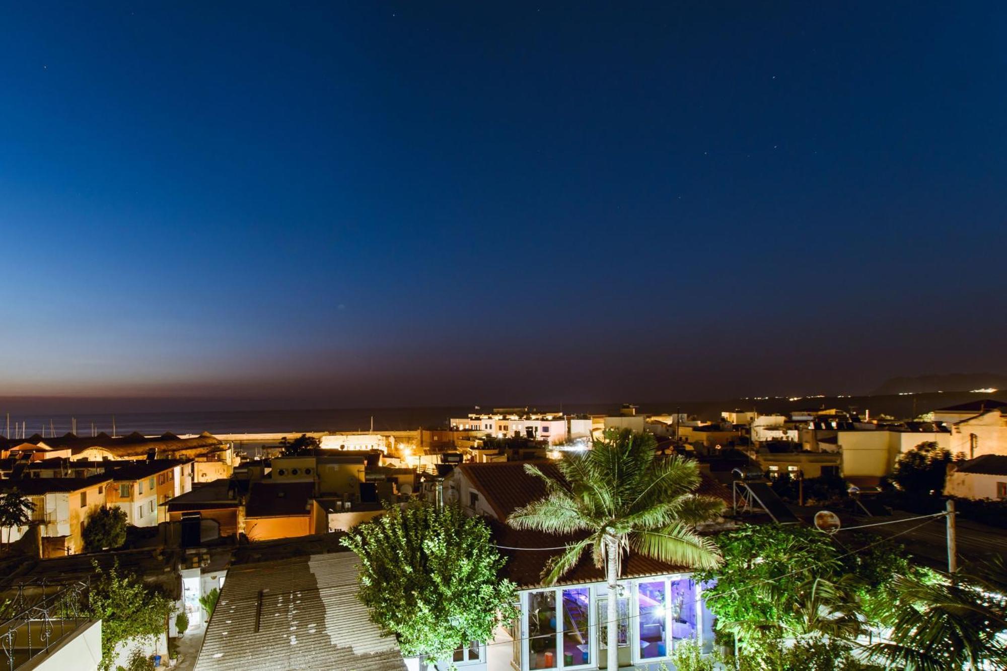 Krinis Houses Next The Old Harbour خانيا المظهر الخارجي الصورة